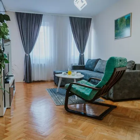 Apartment David *